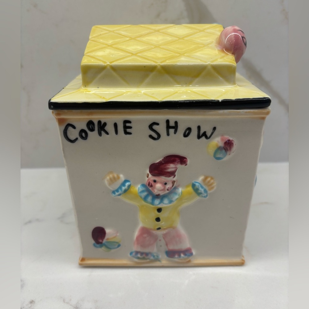 Vintage ‘Cookie Show’ Circus Clown Cookie Biscuit Jar